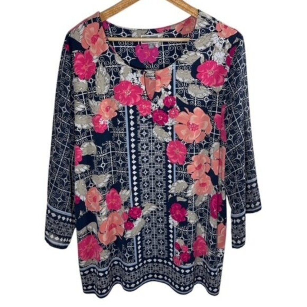 JM Collection Woman Floral Rhinestone Keyhole Tunic Top Navy Pink 2X